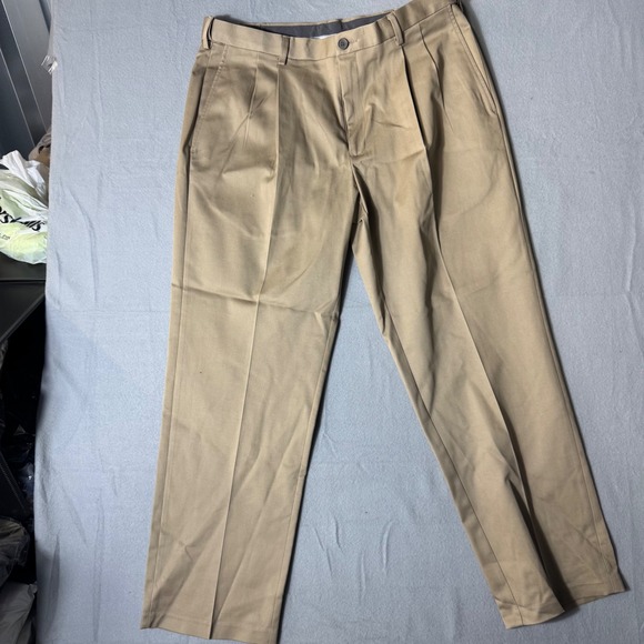 Haggar Other - Haggar Premium No Iron Khaki Classic Fit Pleated Pants Tan 36x30 HC10897